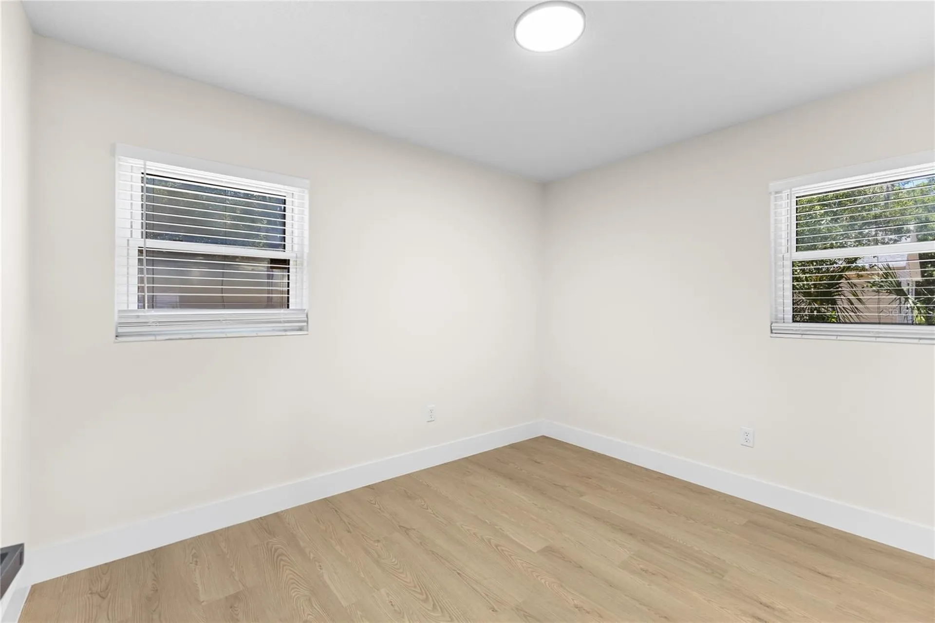 1715 1st Street SE Ruskin FL 33570