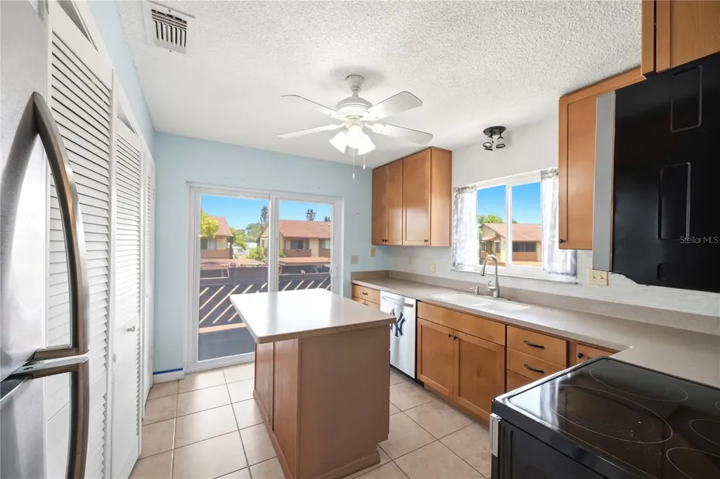 3820 Lighthouse Way New Port Richey FL 34652