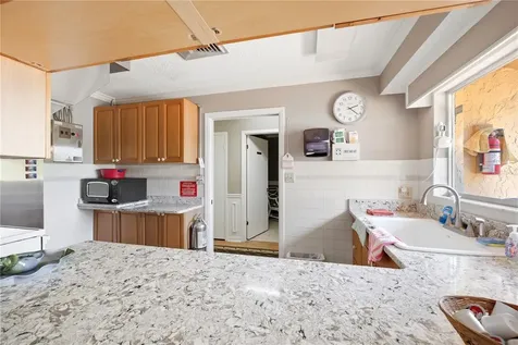 3820 Lighthouse Way New Port Richey FL 34652