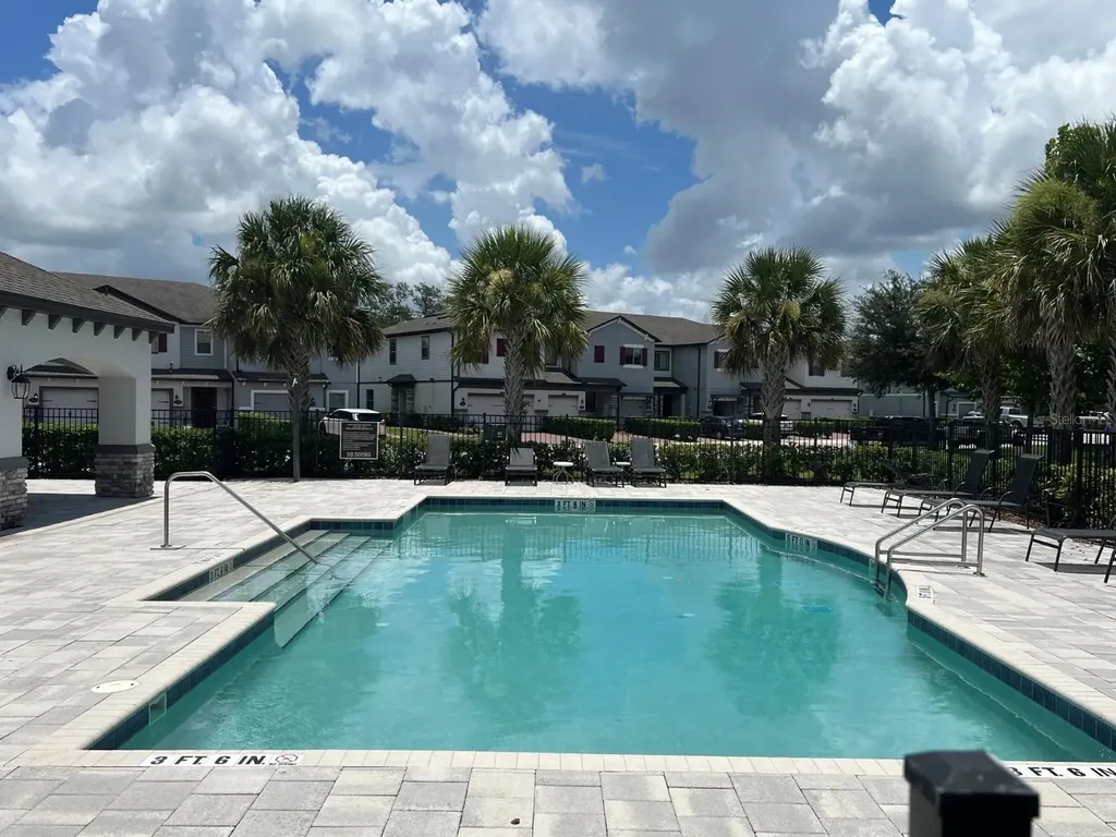 321 Evertree Loop Sanford FL 32771