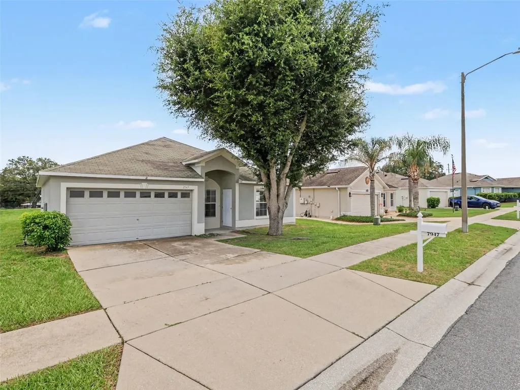 7947 Merchantville Circle Zephyrhills FL 33540