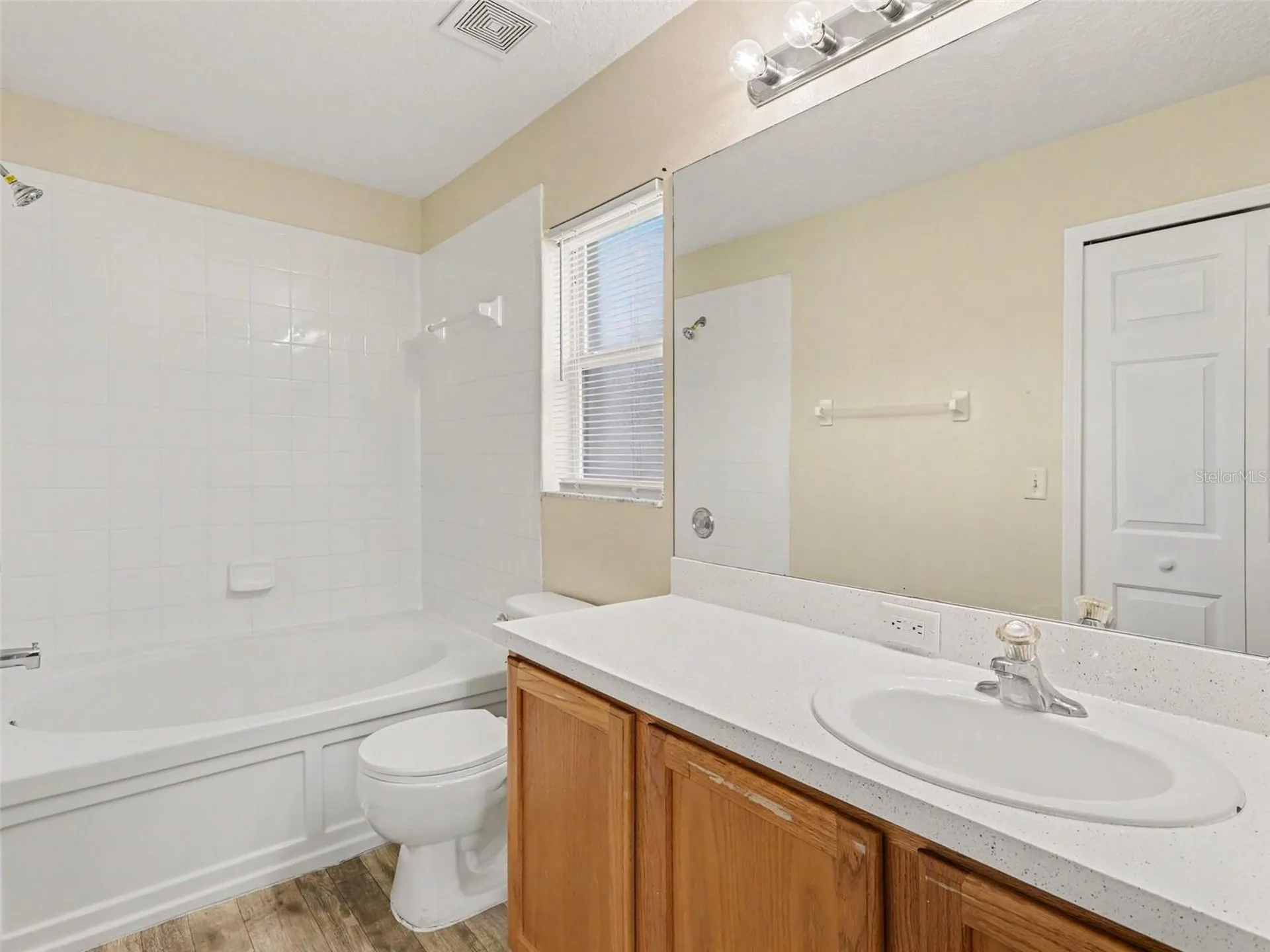 7947 Merchantville Circle Zephyrhills FL 33540