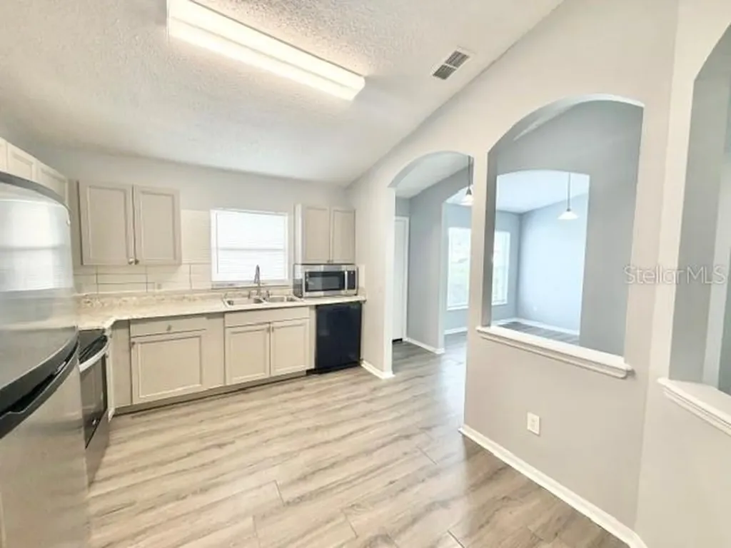 1081 Leeward Drive Deltona FL 32738