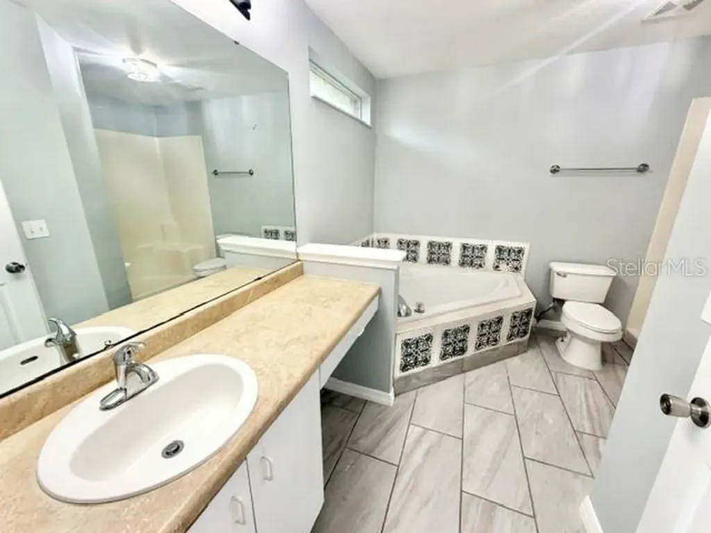 1081 Leeward Drive Deltona FL 32738