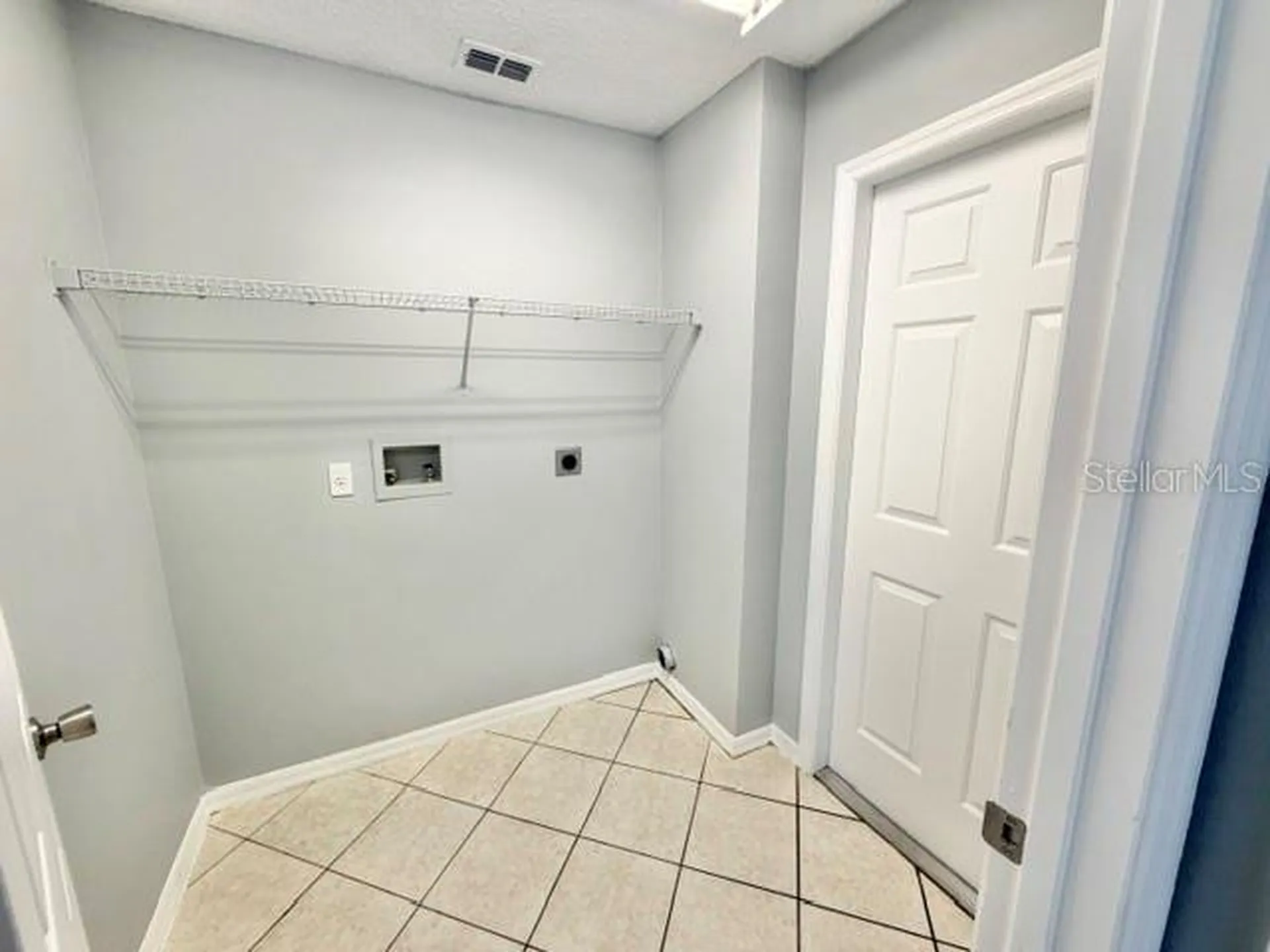 1081 Leeward Drive Deltona FL 32738