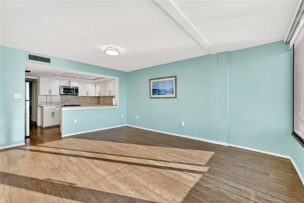 770 S Palm Avenue Sarasota FL 34236