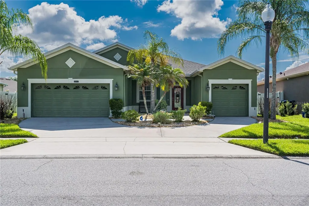 2317 Crosston Circle Orlando FL 32824