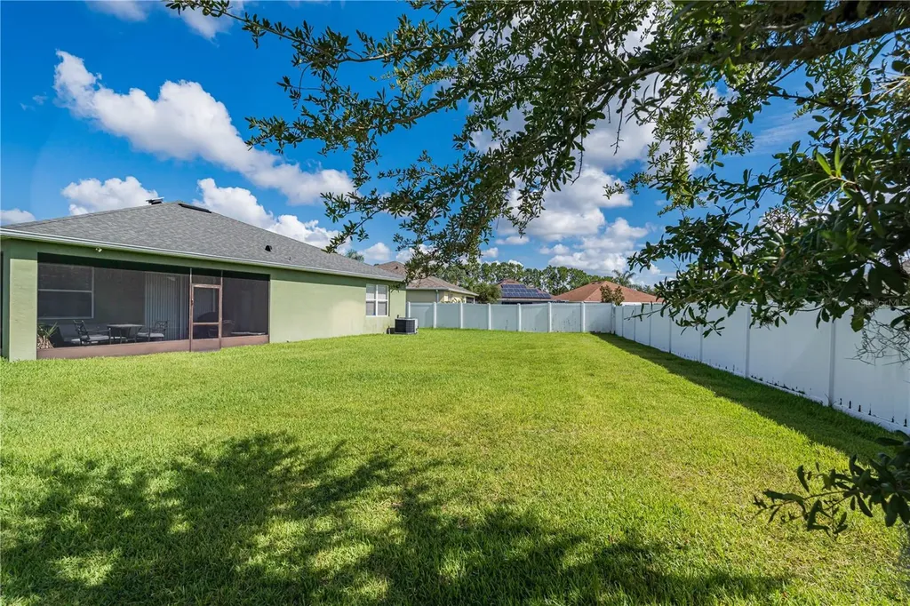 2317 Crosston Circle Orlando FL 32824