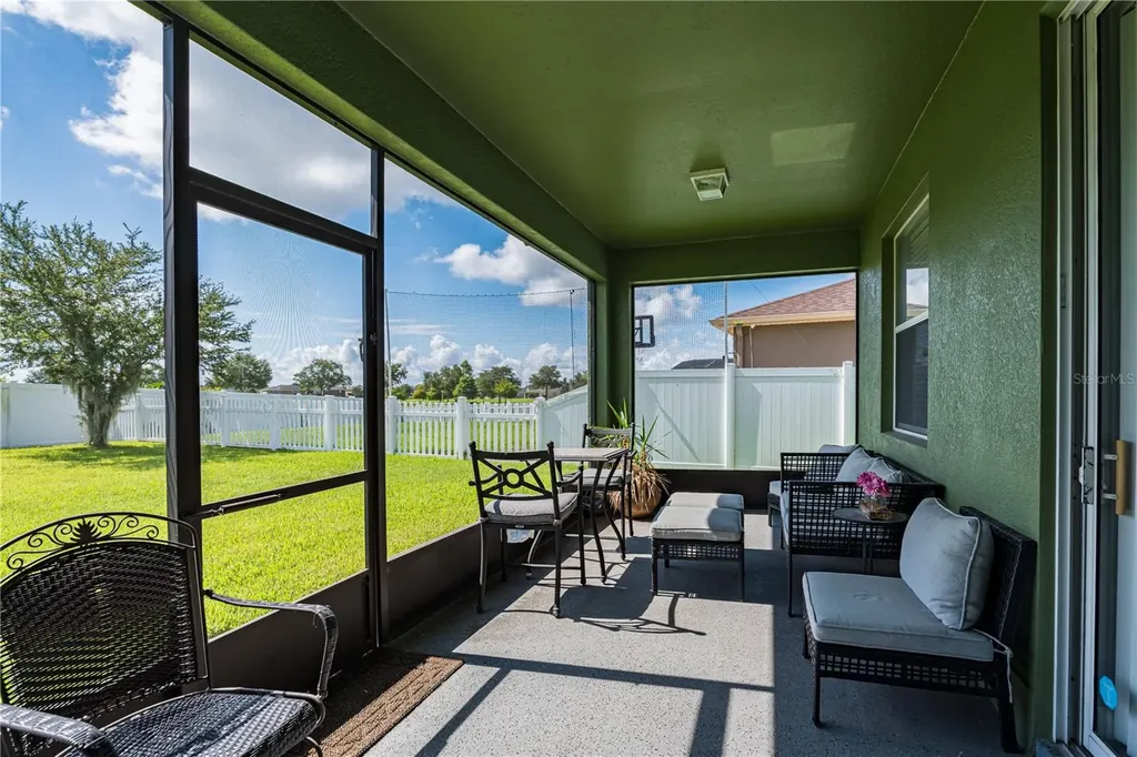 2317 Crosston Circle Orlando FL 32824
