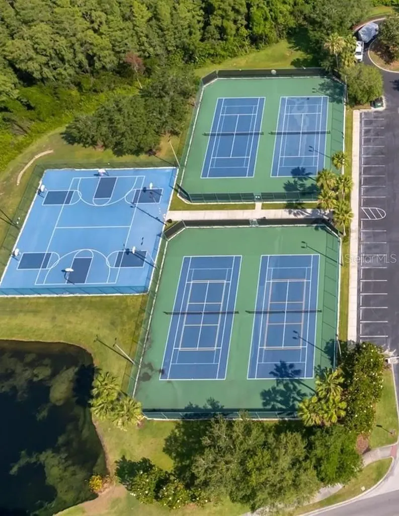 2317 Crosston Circle Orlando FL 32824