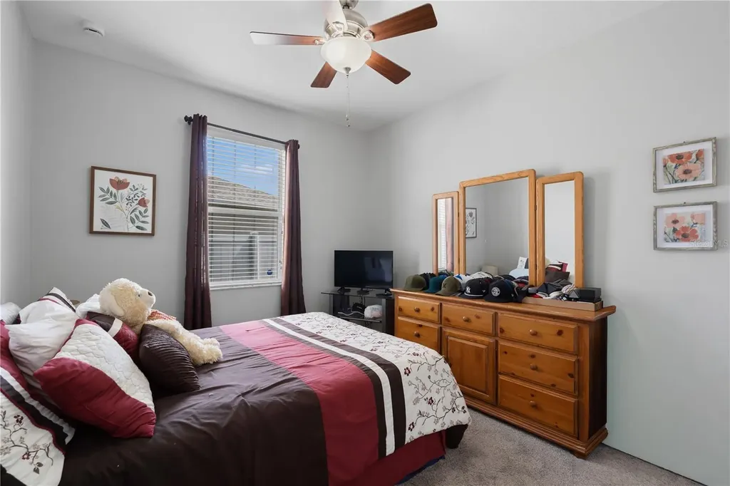 2317 Crosston Circle Orlando FL 32824