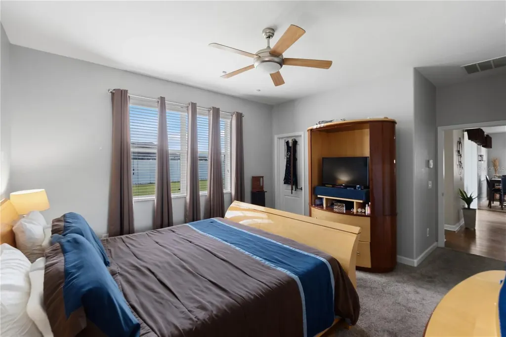 2317 Crosston Circle Orlando FL 32824