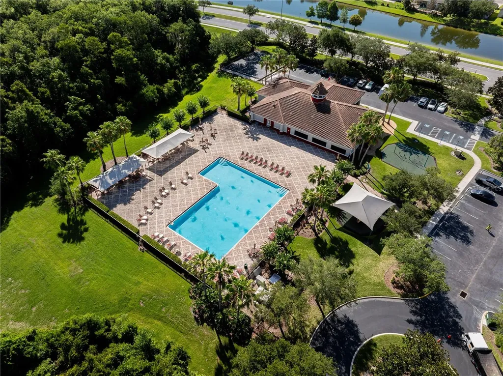 2317 Crosston Circle Orlando FL 32824