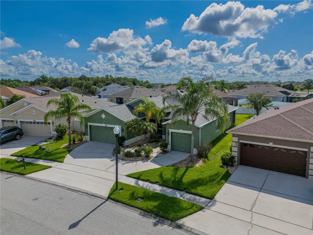 2317 Crosston Circle Orlando FL 32824