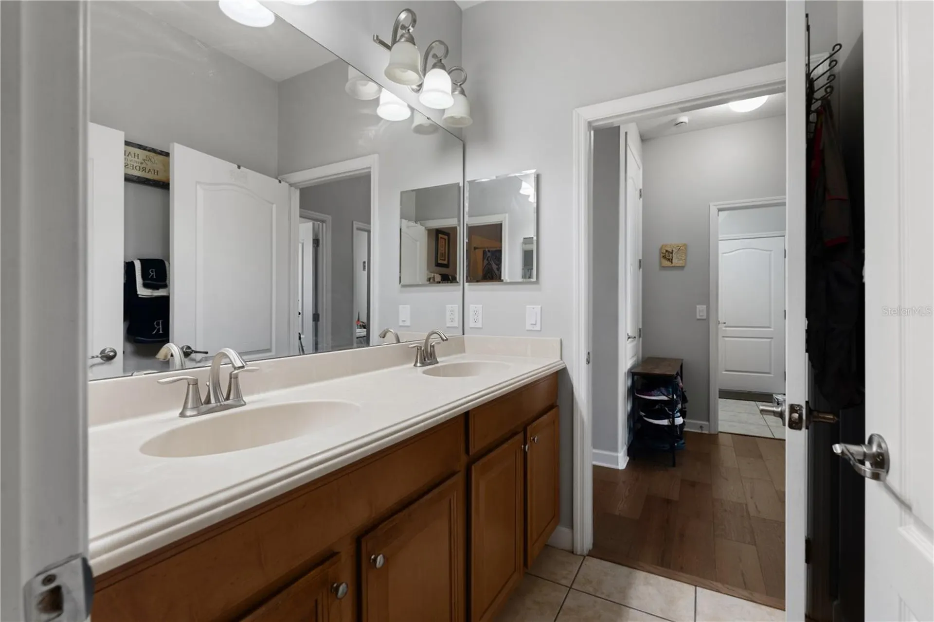 2317 Crosston Circle Orlando FL 32824