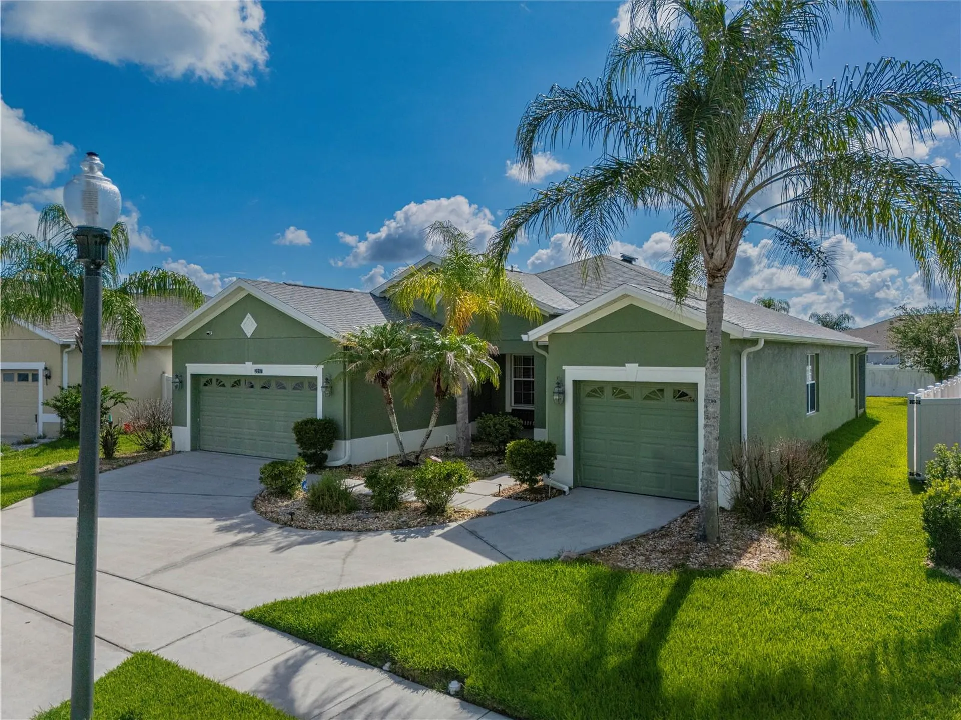 2317 Crosston Circle Orlando FL 32824