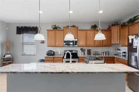 2317 Crosston Circle Orlando FL 32824