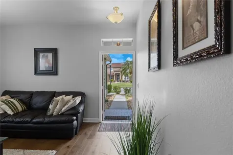 2317 Crosston Circle Orlando FL 32824