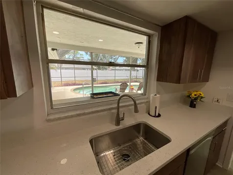 2224 42nd Street W Bradenton FL 34205