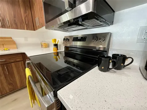 2224 42nd Street W Bradenton FL 34205