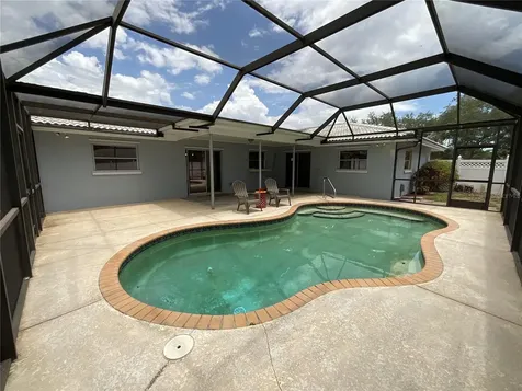 2224 42nd Street W Bradenton FL 34205