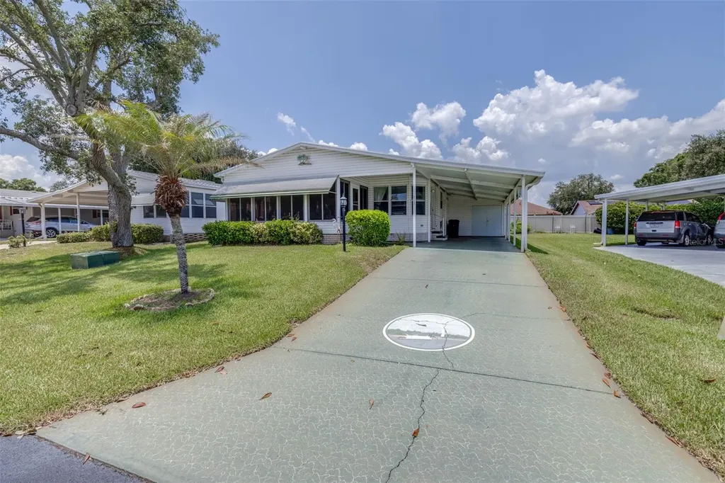 6235 Knotty Pine Drive SE Winter Haven FL 33884