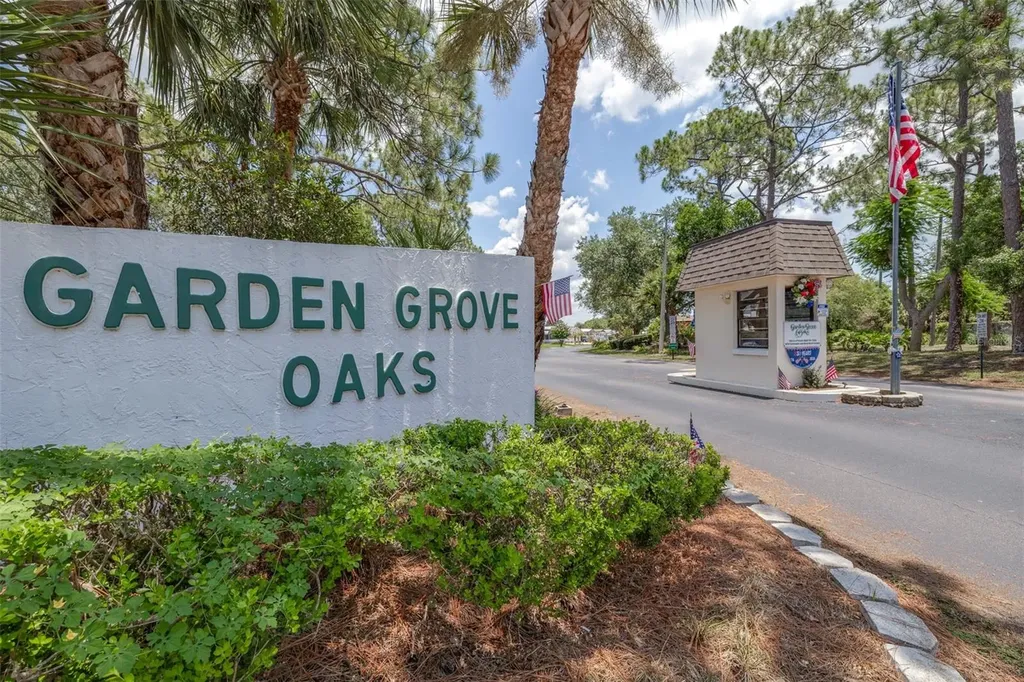 6235 Knotty Pine Drive SE Winter Haven FL 33884