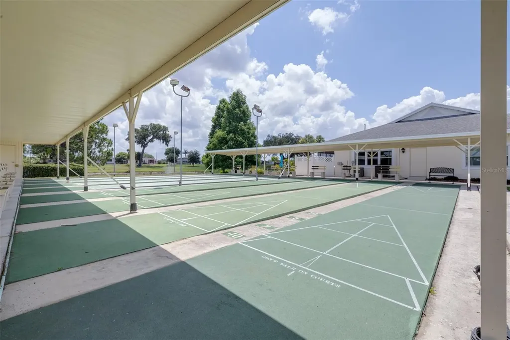 6235 Knotty Pine Drive SE Winter Haven FL 33884