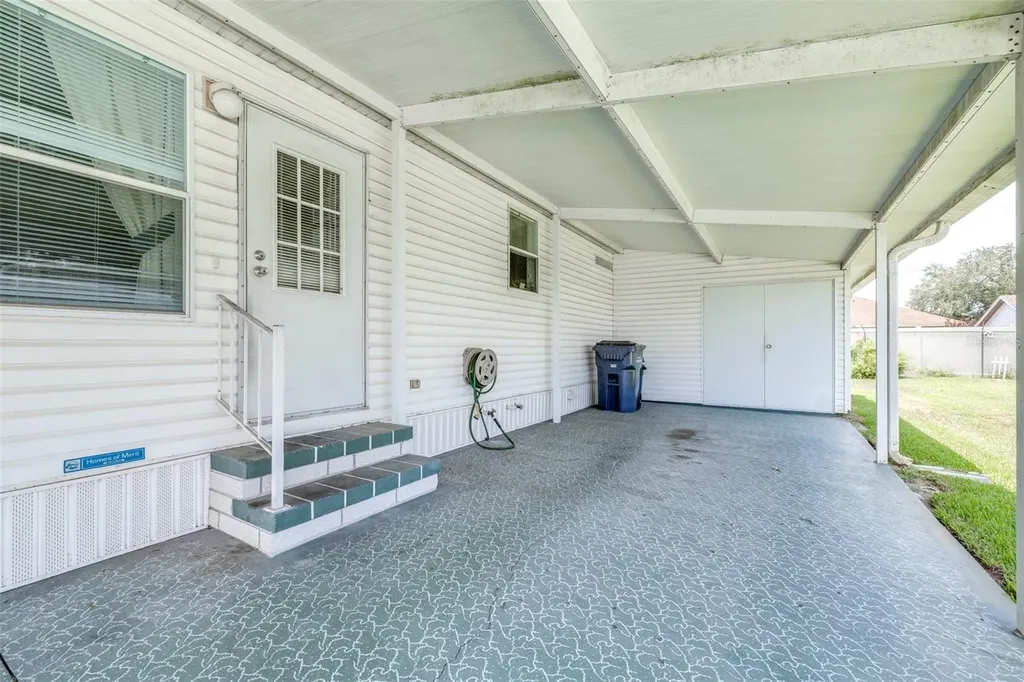 6235 Knotty Pine Drive SE Winter Haven FL 33884