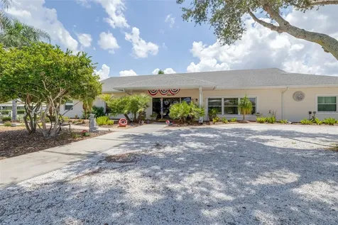 6235 Knotty Pine Drive SE Winter Haven FL 33884