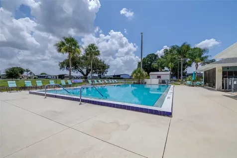 6235 Knotty Pine Drive SE Winter Haven FL 33884