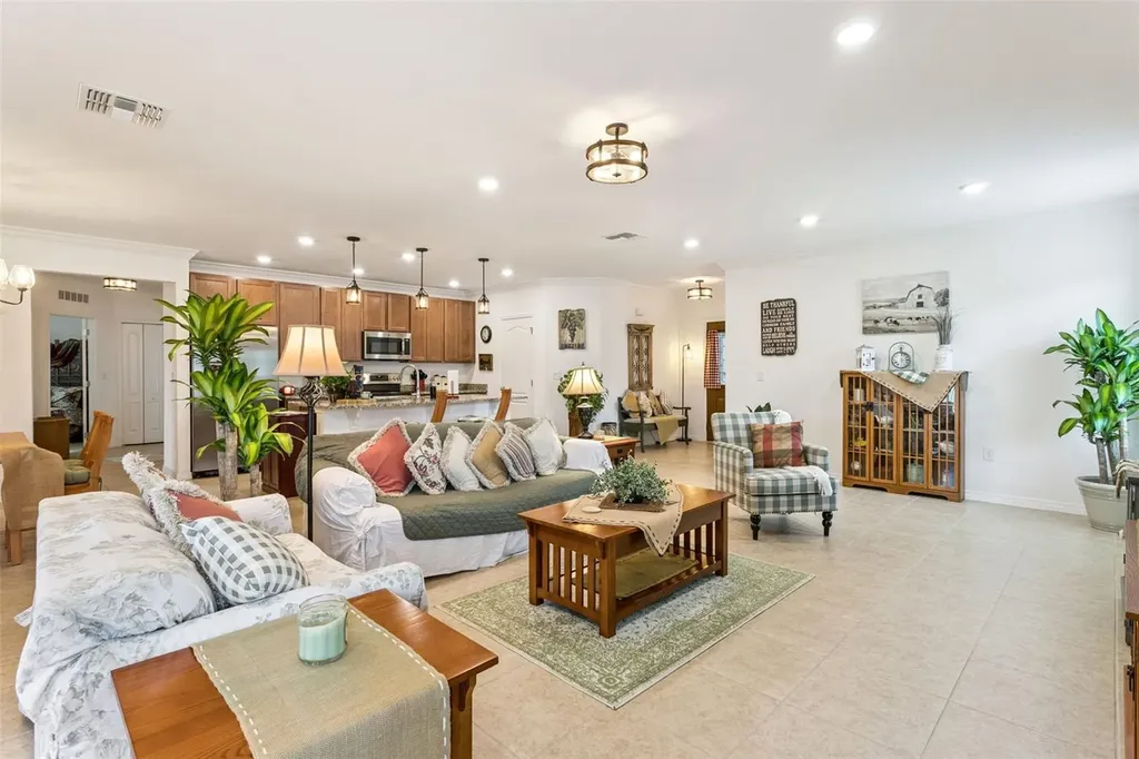 1681 Marsh Pointe Drive Clermont FL 34711