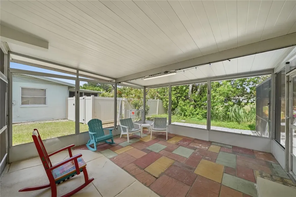 197 Overbrook Drive E Largo FL 33770