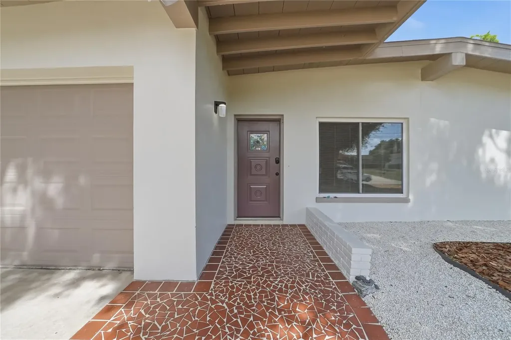 197 Overbrook Drive E Largo FL 33770