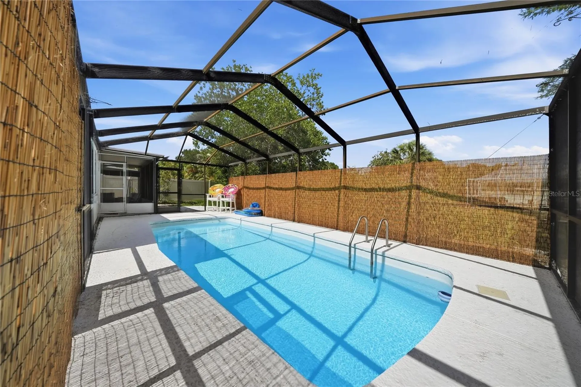 197 Overbrook Drive E Largo FL 33770
