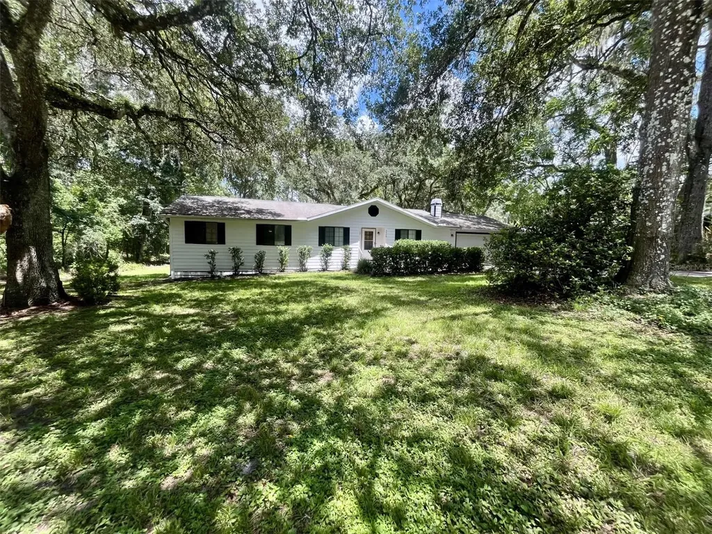 5020 Cedar Lane Brooksville FL 34601