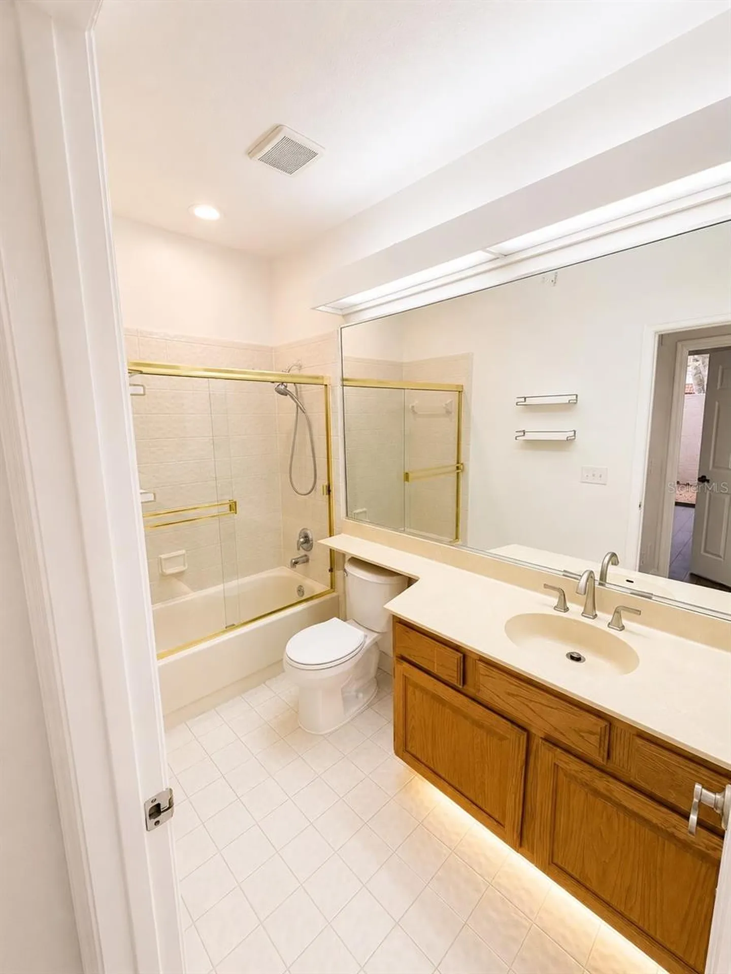 502 Via Del Oro Drive Altamonte Springs FL 32714