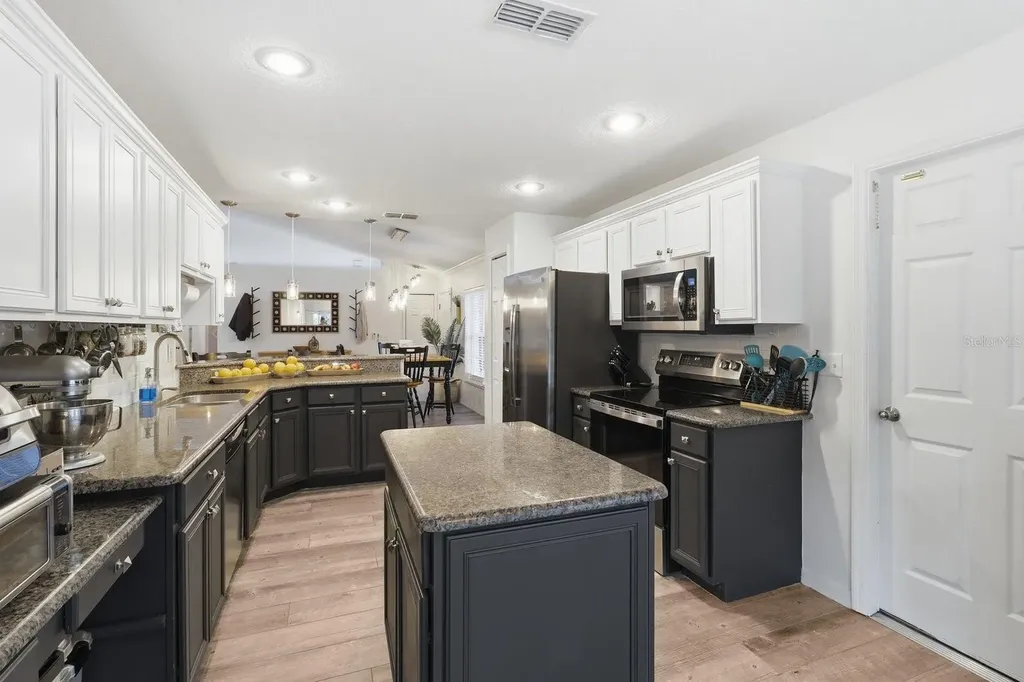 8667 N Upland Drive Citrus Springs FL 34434
