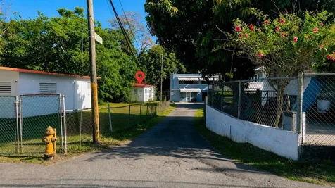 Co Villa Caridad Amparo Street Carolina PR 00985