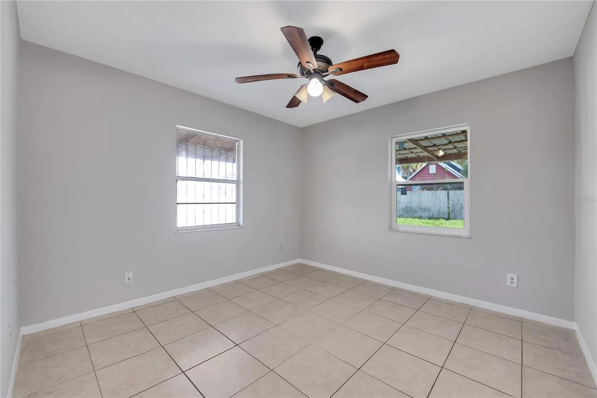 1909 W Green Street Tampa FL 33607