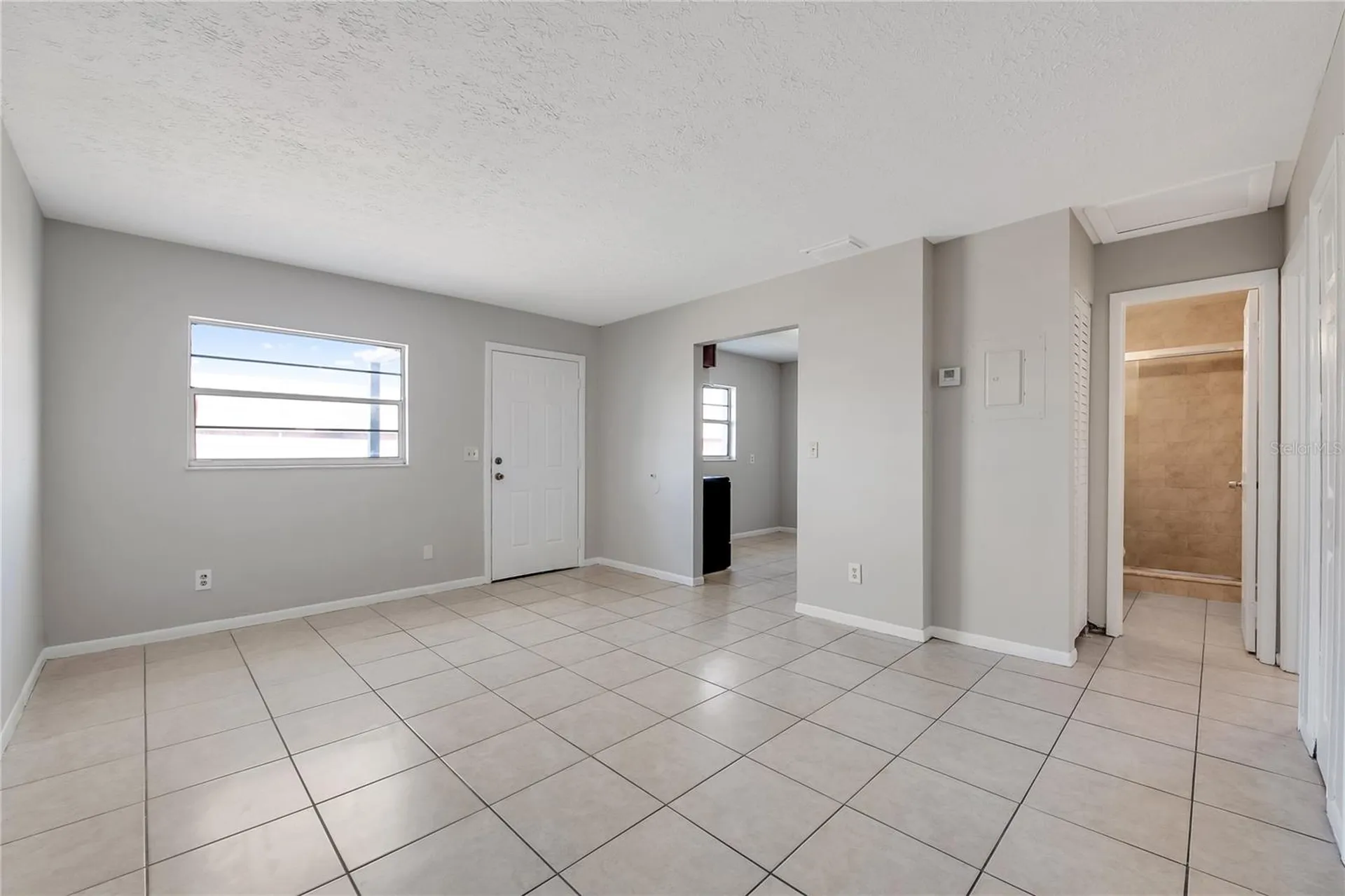 1909 W Green Street Tampa FL 33607