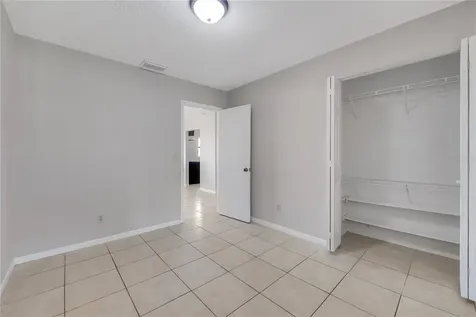 1909 W Green Street Tampa FL 33607