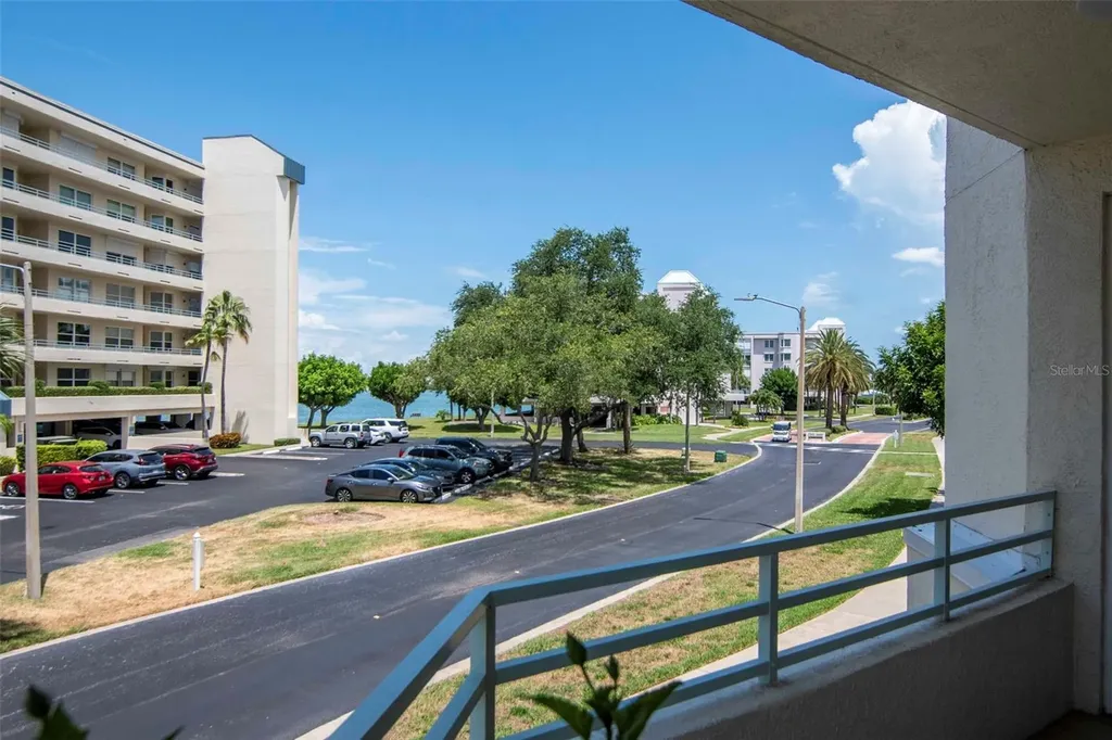 7979 Sailboat Key Boulevard S South Pasadena FL 33707