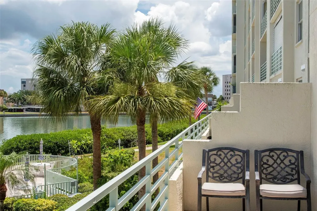 7979 Sailboat Key Boulevard S South Pasadena FL 33707