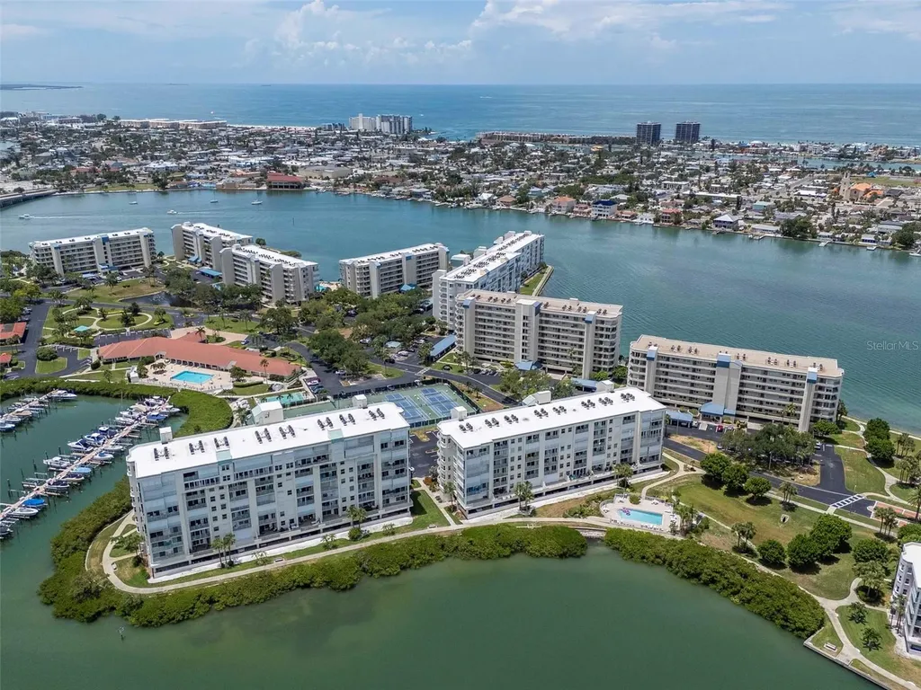 7979 Sailboat Key Boulevard S South Pasadena FL 33707