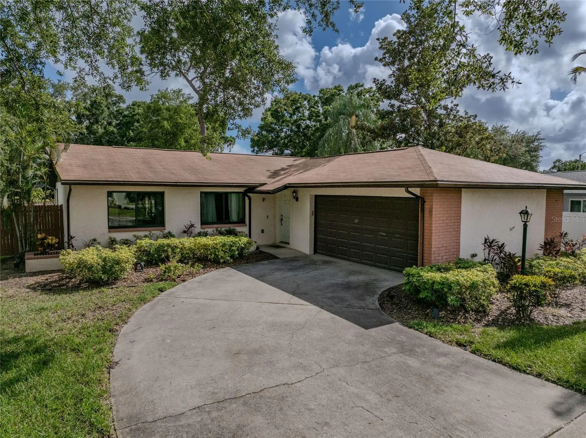 6960 Pinecrest Lane N Pinellas Park FL 33781