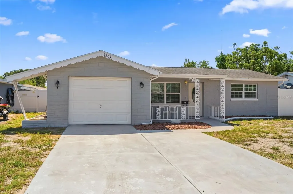 1301 Viking Drive Holiday FL 34691