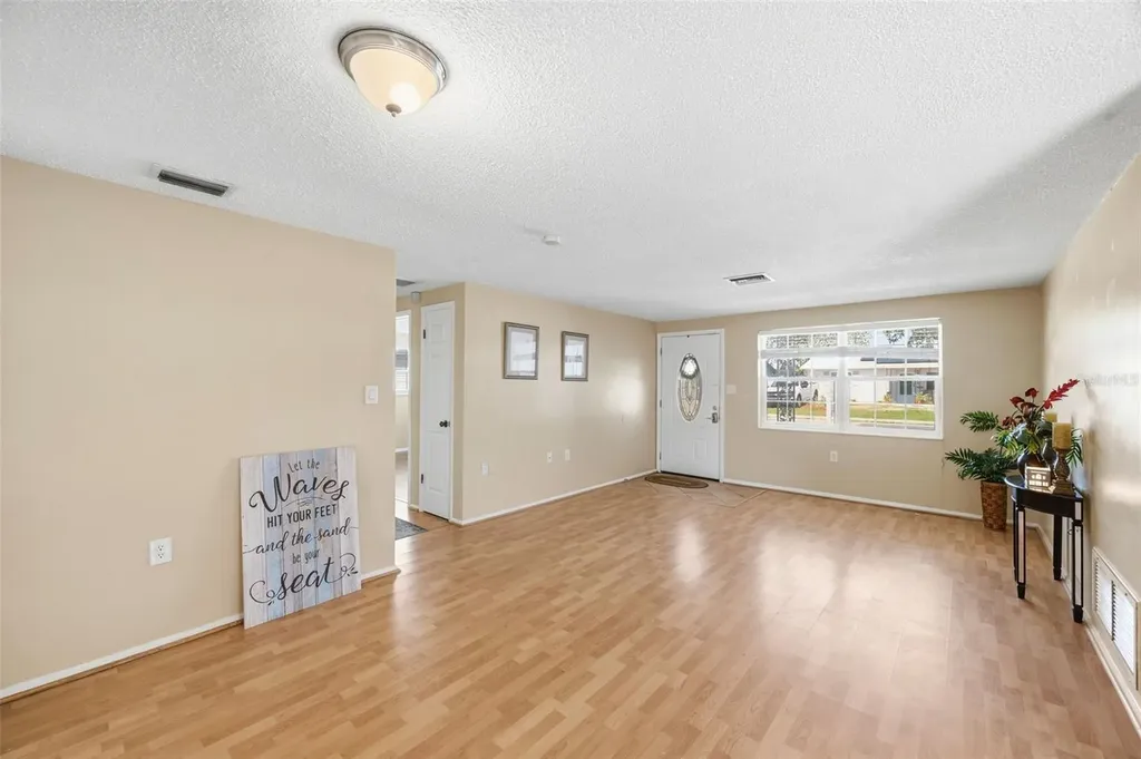 1301 Viking Drive Holiday FL 34691