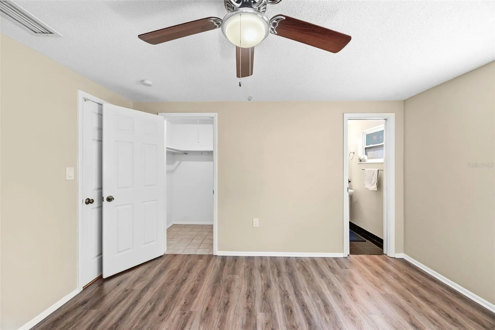 1301 Viking Drive Holiday FL 34691