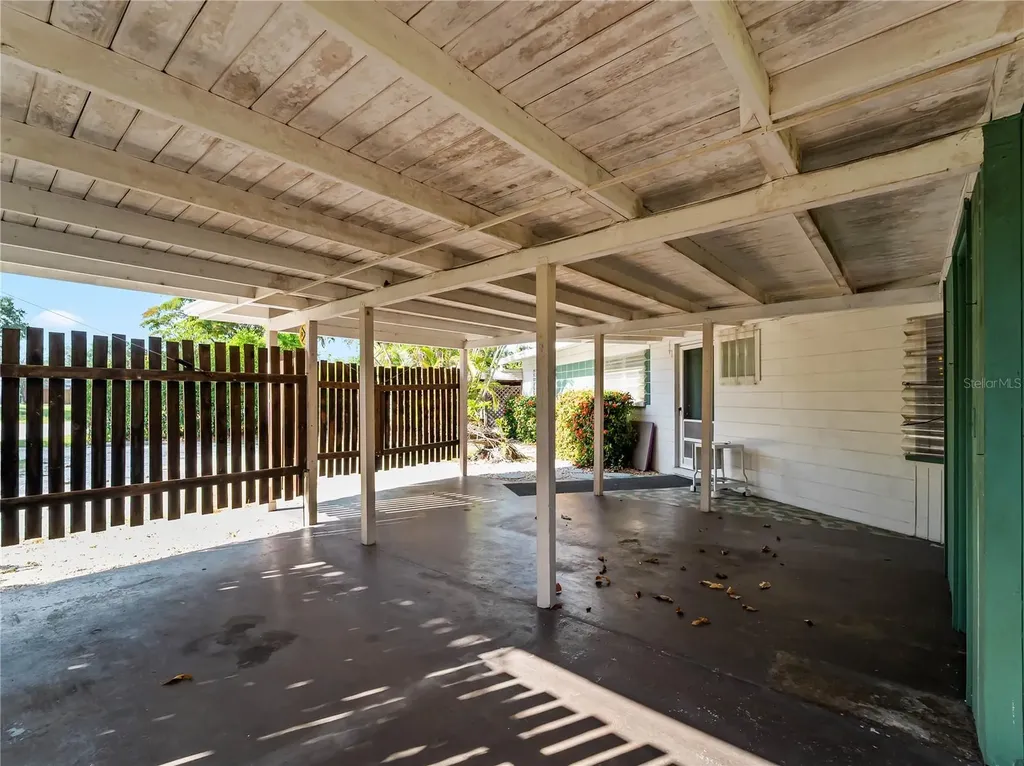4328 Groveland Avenue Sarasota FL 34231